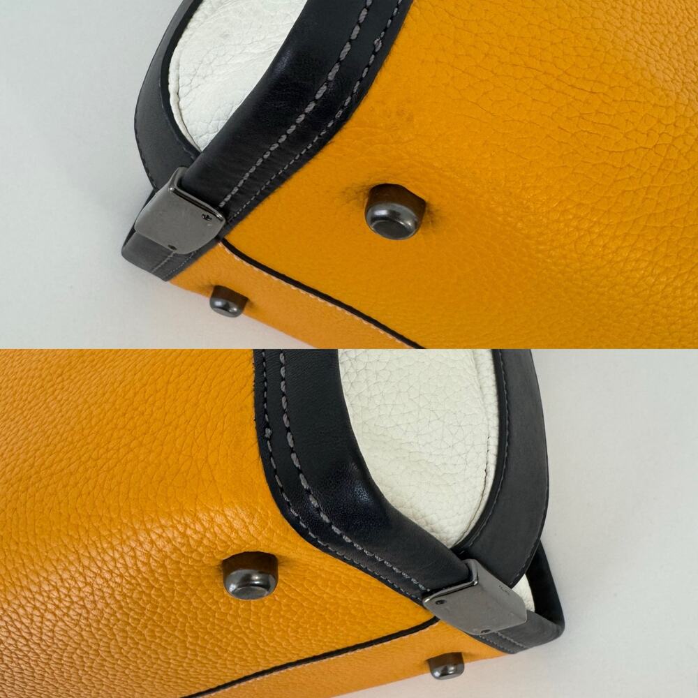 Coach Swagger with Chain in Pebble Leather Orange/Black/White 36995 NWT - Picture 10 of 16